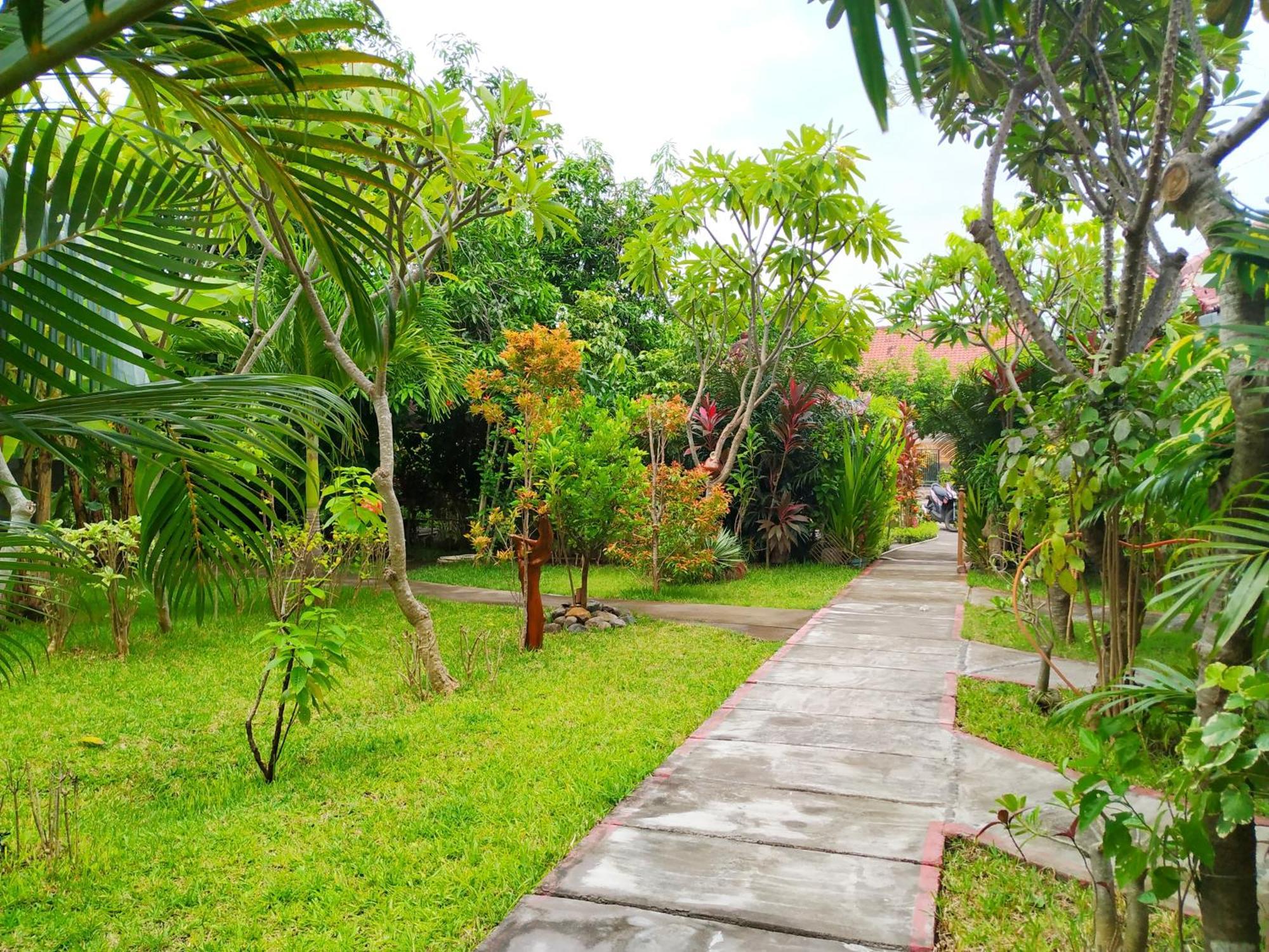 Asih Homestay 페무테란 외부 사진